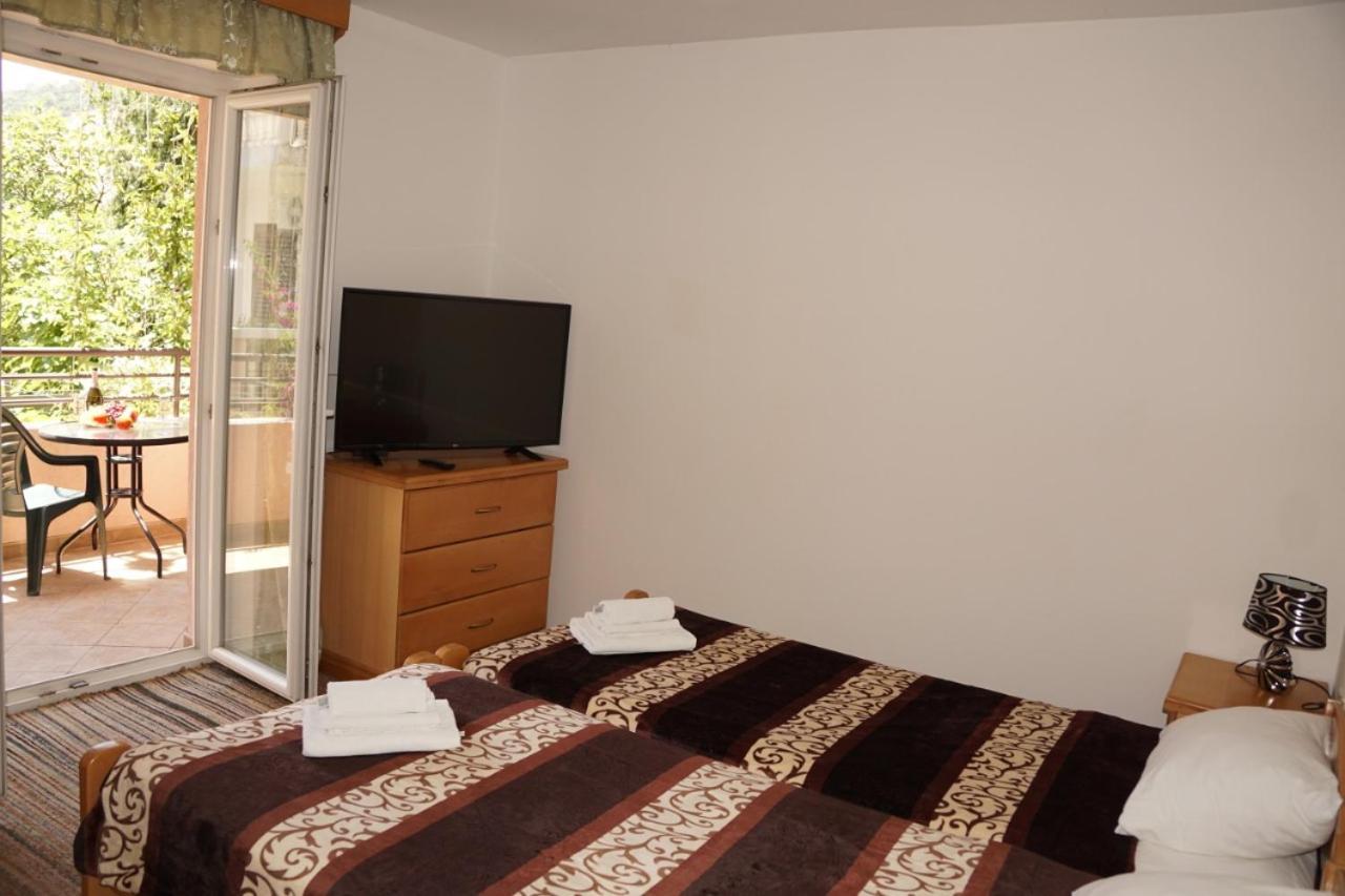 Apartments Stanivukovic บุดวา ภายนอก รูปภาพ