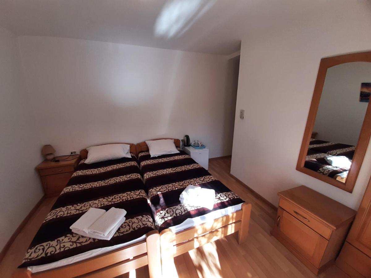 Apartments Stanivukovic บุดวา ภายนอก รูปภาพ
