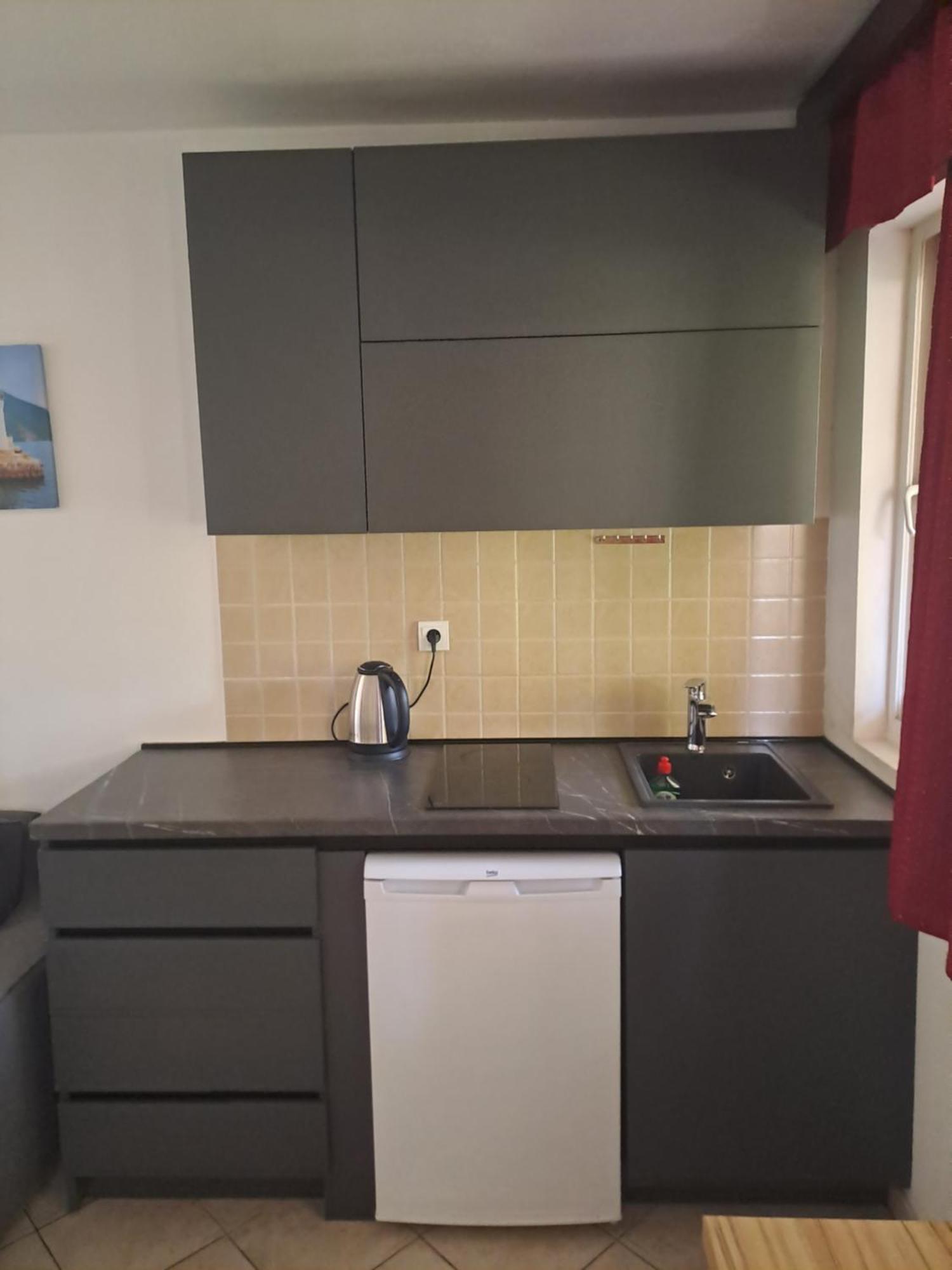 Apartments Stanivukovic บุดวา ภายนอก รูปภาพ